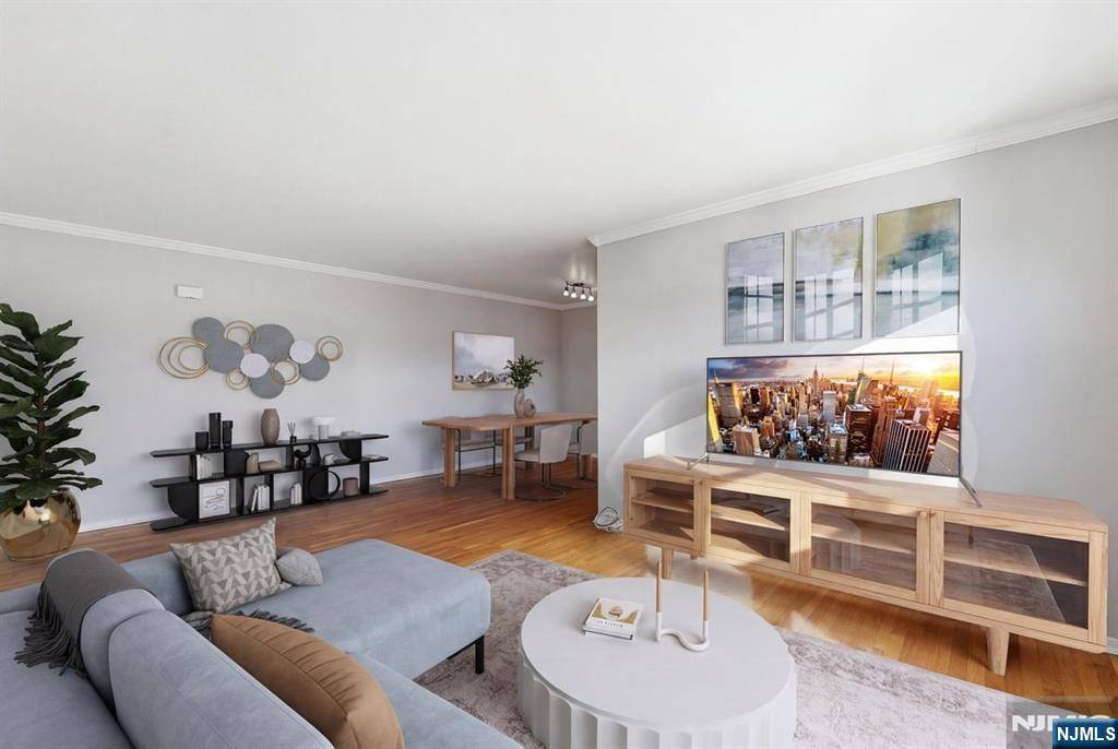 Wayne, NJ 07470,28 Knox TER