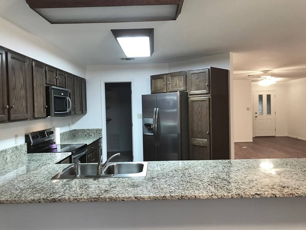 Fredericksburg, TX 78624,1003 Henrietta St