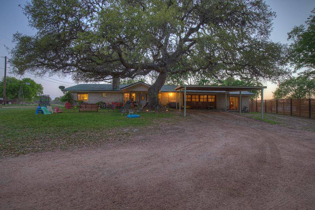 Blanco, TX 78606,1317 River Rd