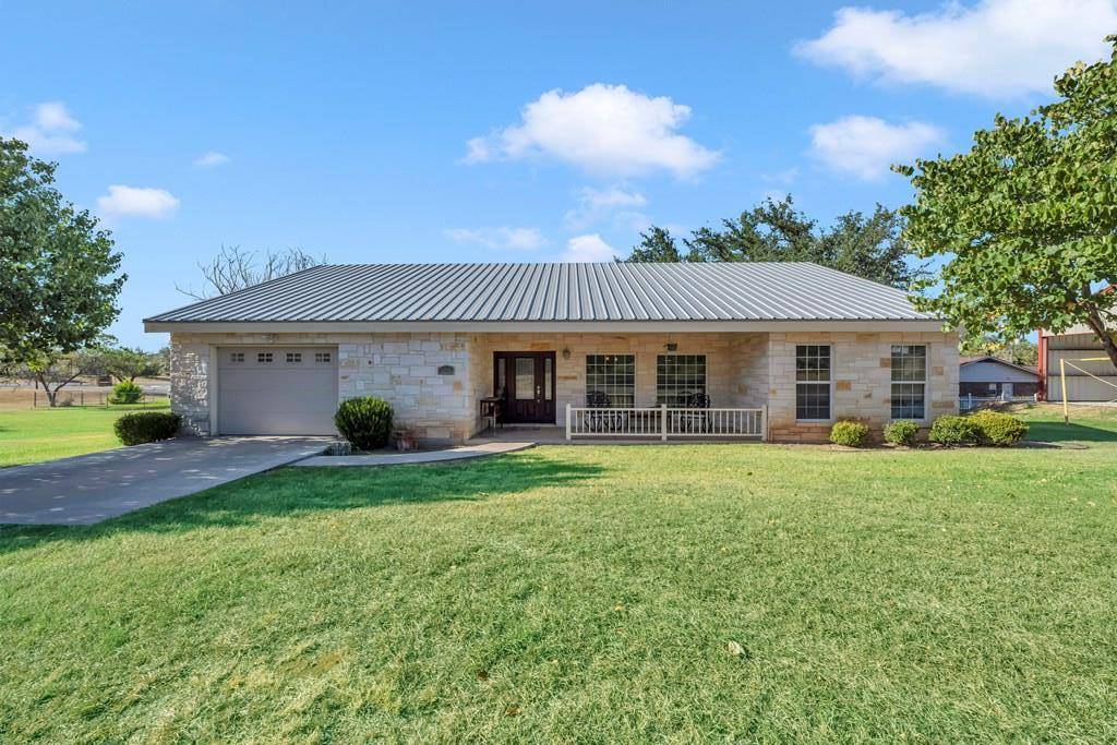 Mason, TX 76856,1048 Church St