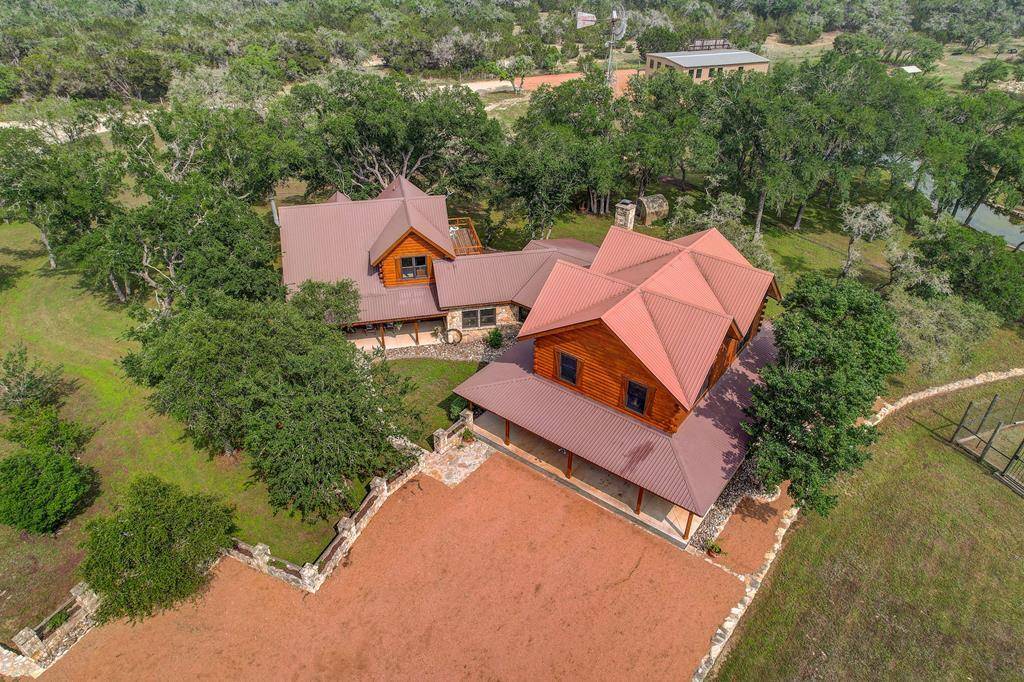 Wimberley, TX 78676,700 Ledgerock Rd