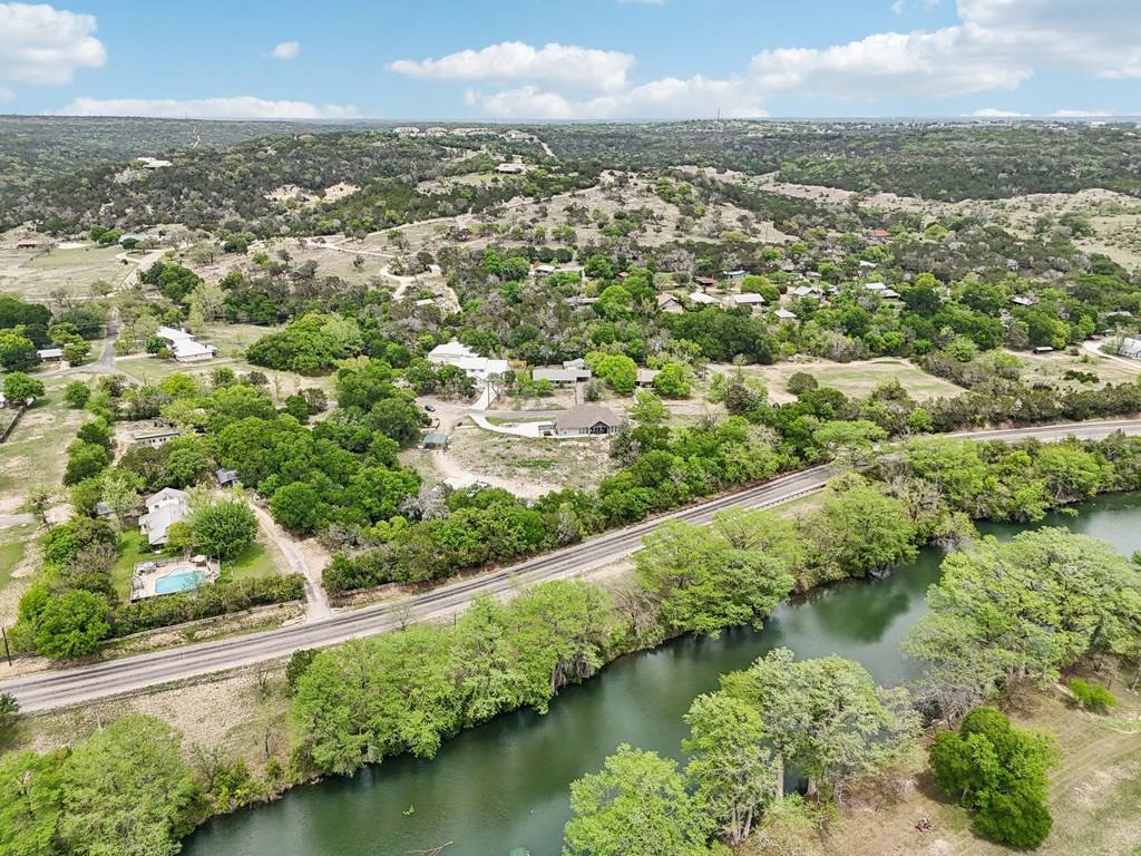 Ingram, TX 78024,140 Should Bee Dr.