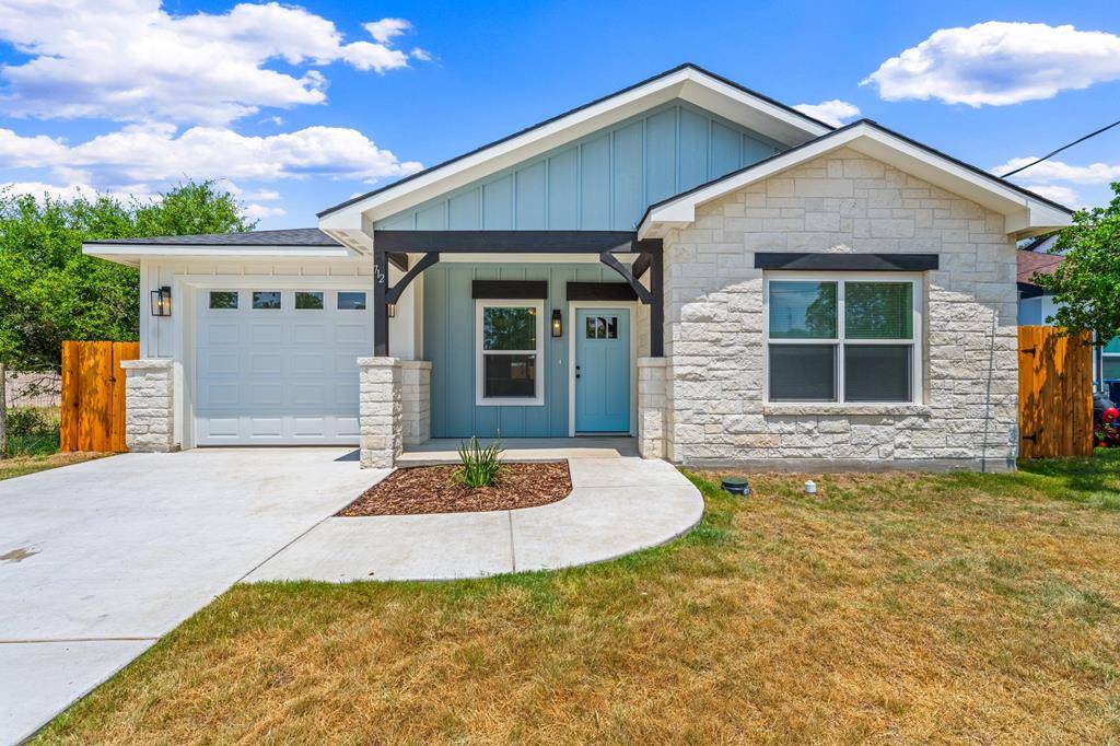 Kerrville, TX 78028,712 Gilmer St
