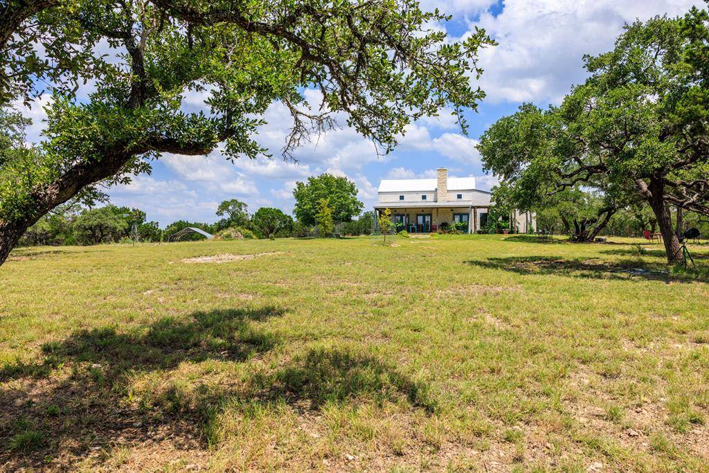 Fredericksburg, TX 78624,456 Colt Valley Rd
