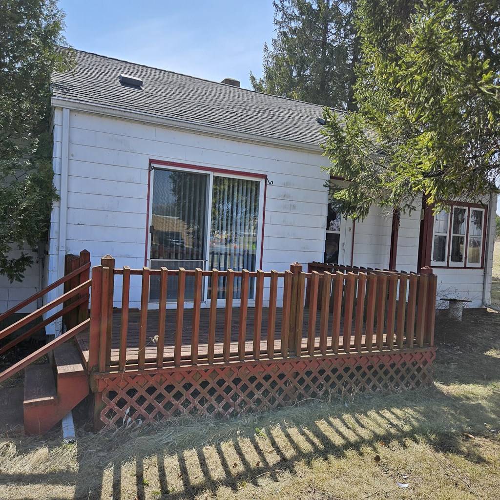 Algoma, WI 54201,1303 Division St