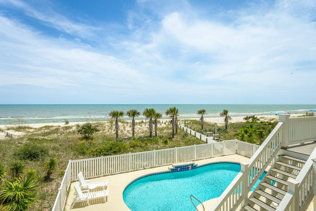 St. George Island, FL 32328,2136 Palmetto Way