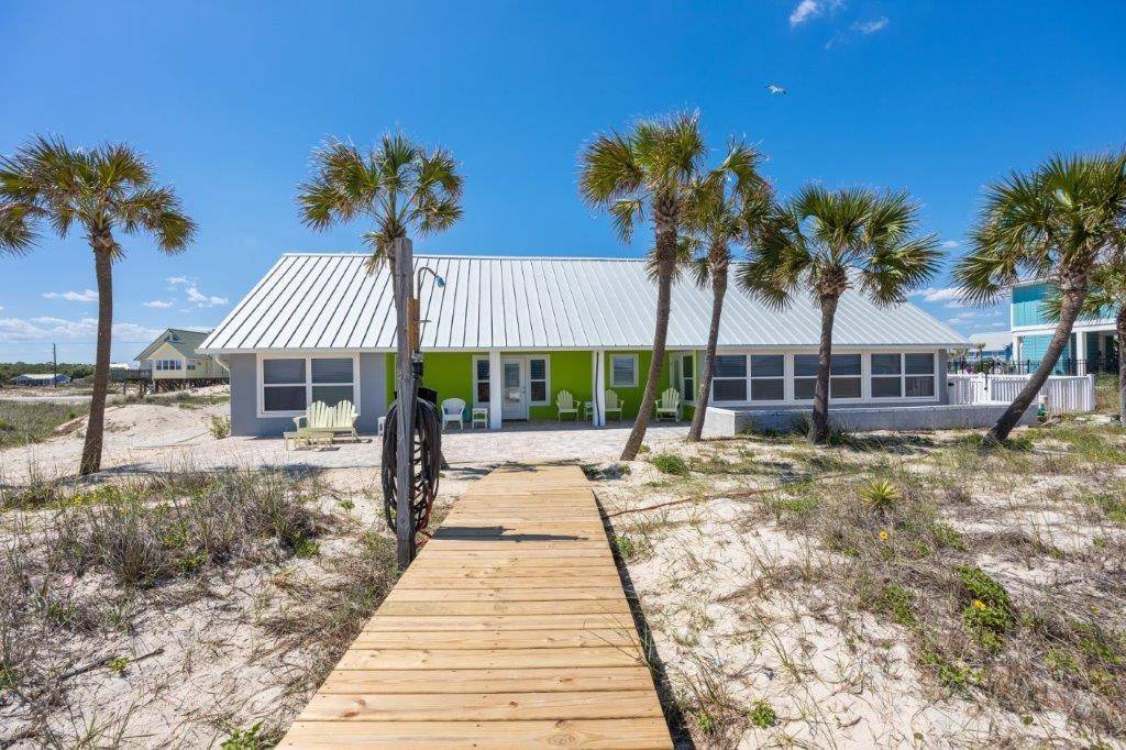 St. George Island, FL 32328,332 W Gorrie Dr