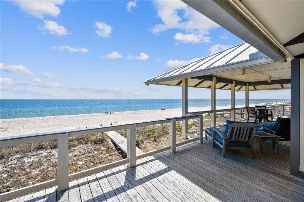 St. George Island, FL 32328,472 W Gorrie Dr