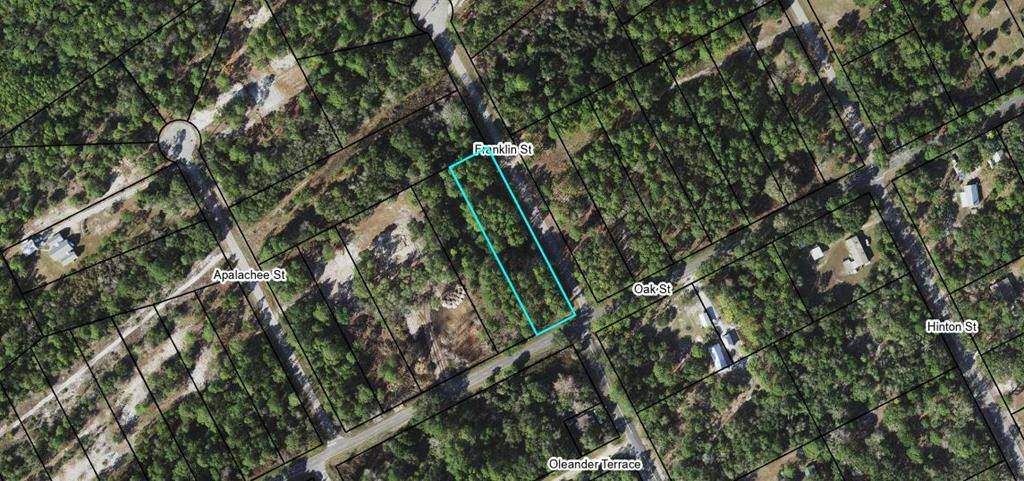 Carrabelle, FL 32322,2535 Oak St