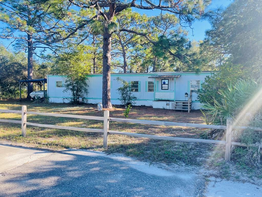 Carrabelle, FL 32322,501 Nw Ave K