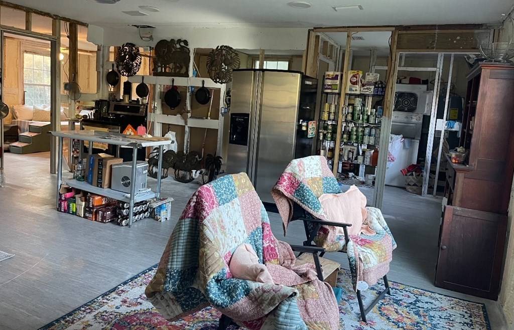 Sopchoppy, FL 32358,67 Newberry Ln