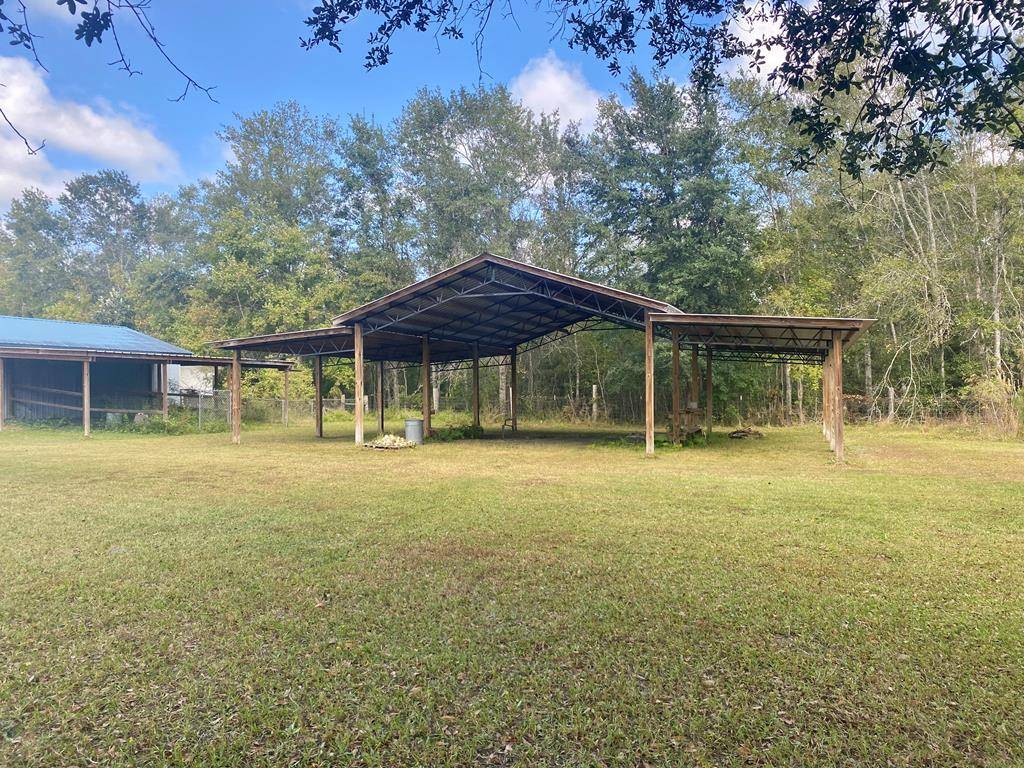 Wewahitchka, FL 32465,6507 Doc Whitfield Rd