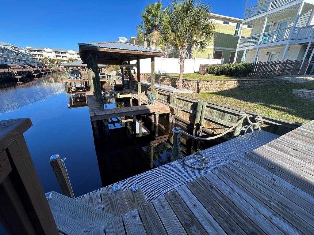 Mexico Beach, FL 32456,105 N 32nd St