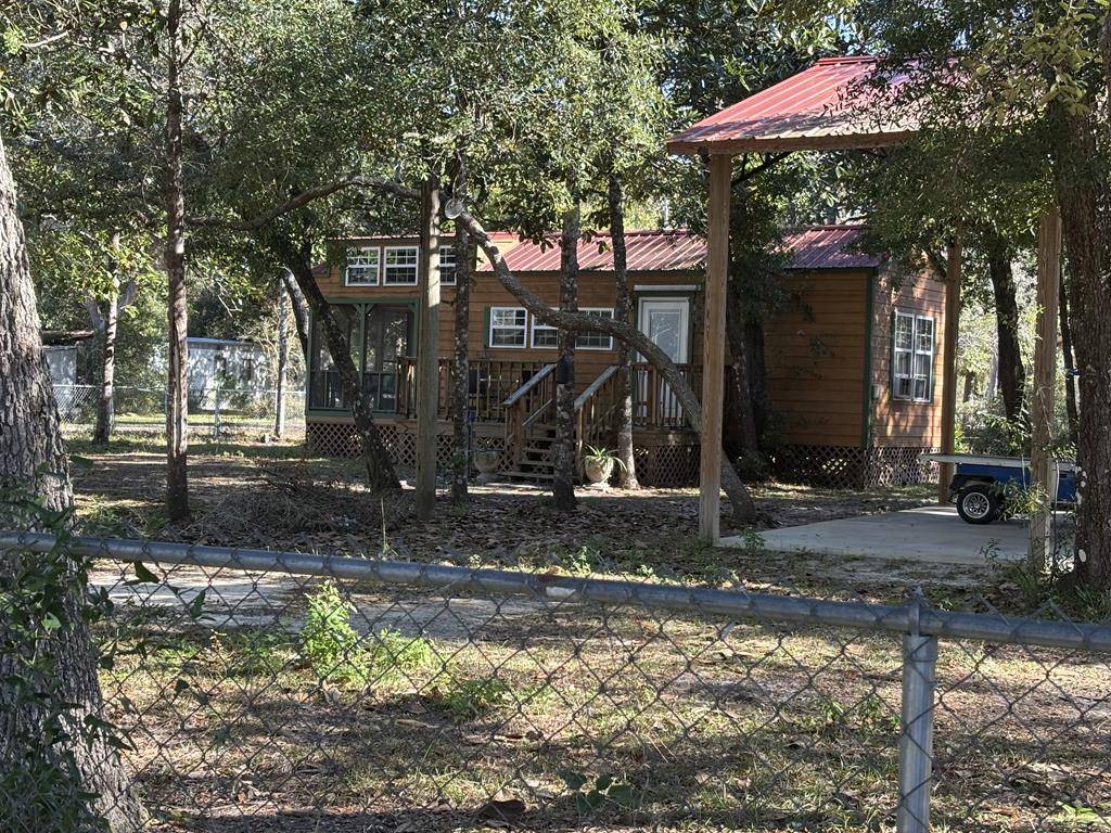 Wewahitchka, FL 32465,318 S Deer Ave