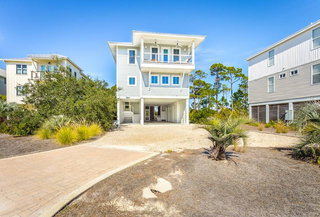 St. George Island, FL 32328,1641 Wayfarers Ct