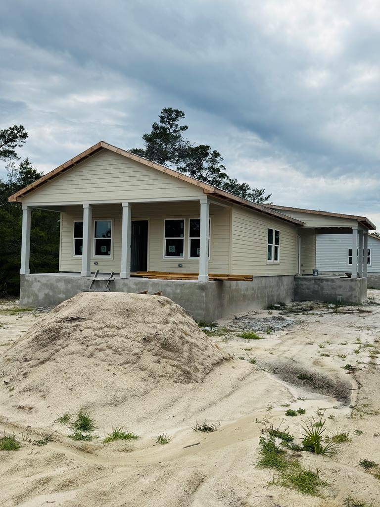 Carrabelle, FL 32322,1588 Sandpiper Dr