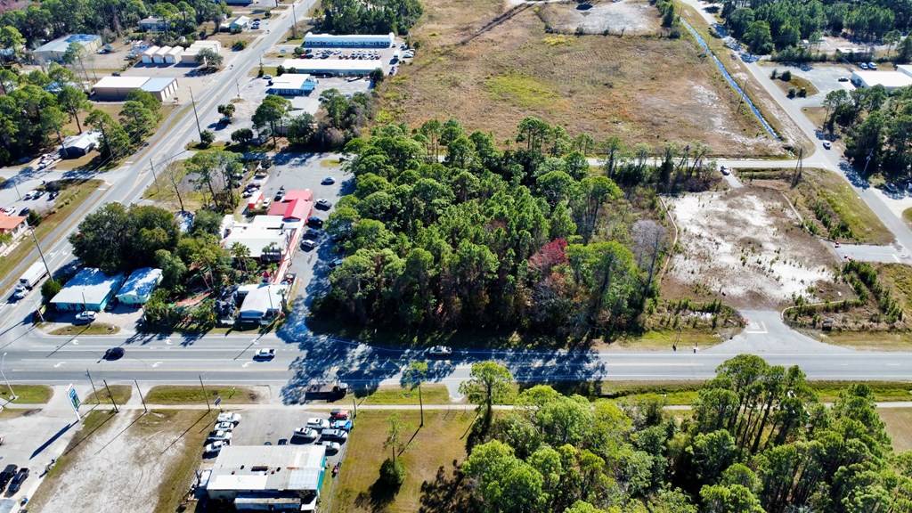Eastpoint, FL 32328,236 Highway 98
