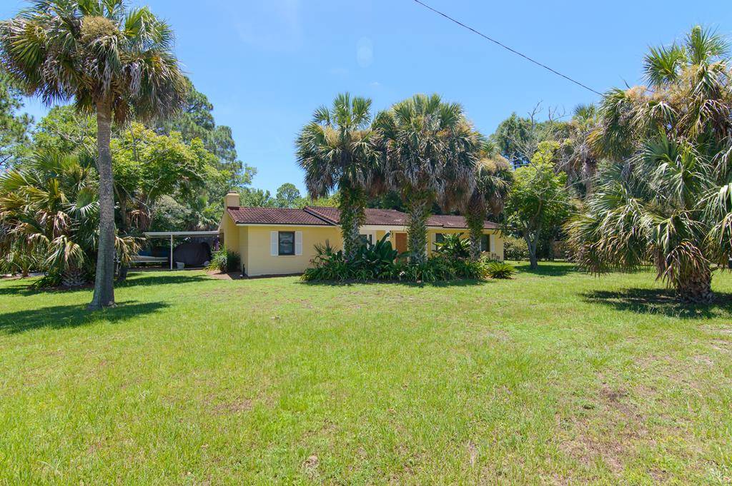 Apalachicola, FL 32320,140 Ave D