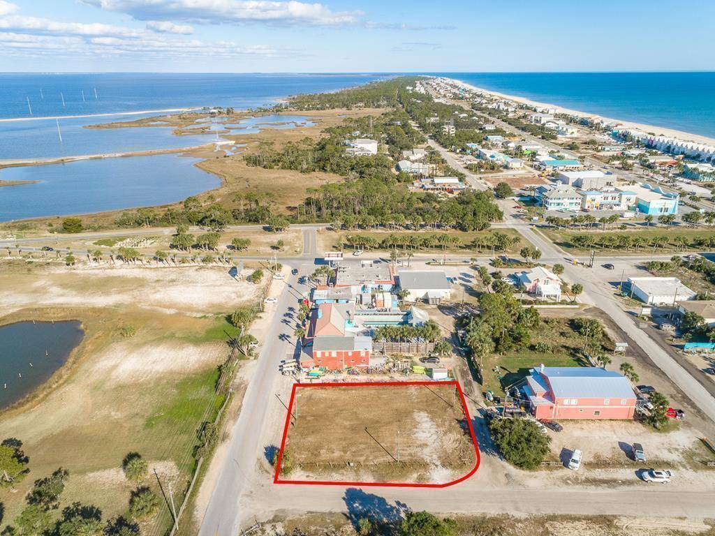 St. George Island, FL 32328,60 W Bay Shore Dr