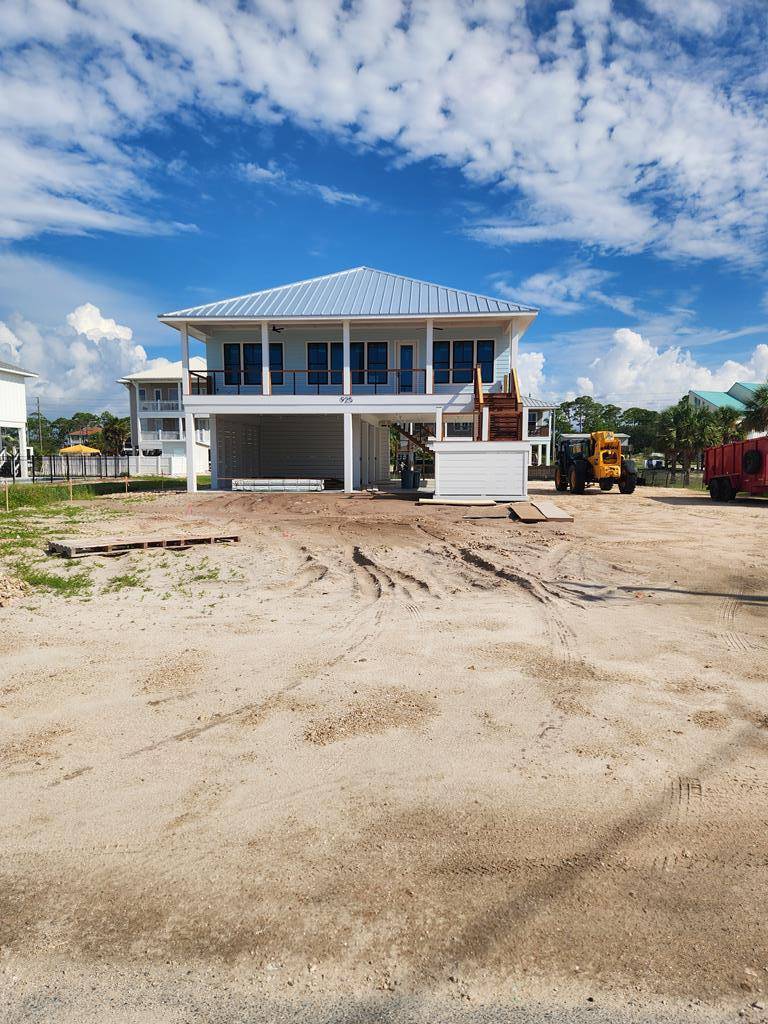 St. George Island, FL 32328,925 E Gorrie Dr
