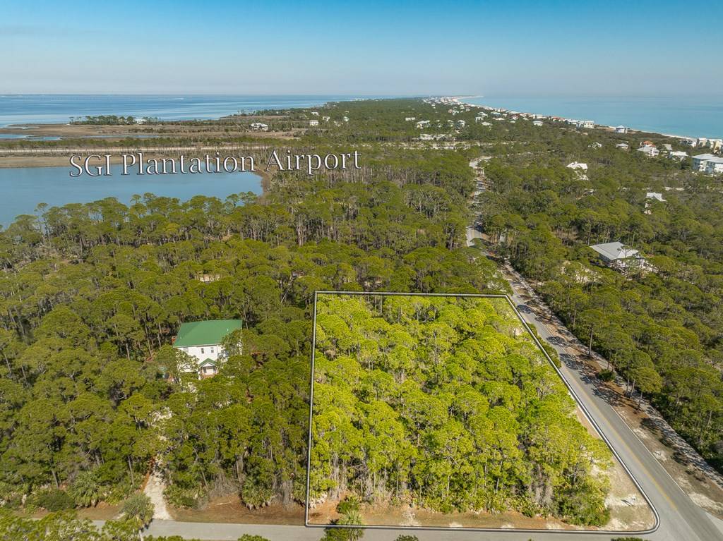 St. George Island, FL 32328,1601 Forsythia Trail