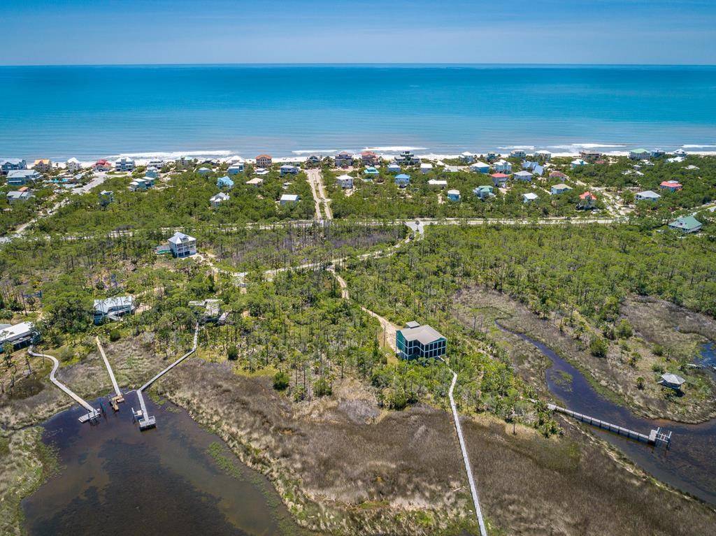 St. George Island, FL 32328,1823 Bayview Dr