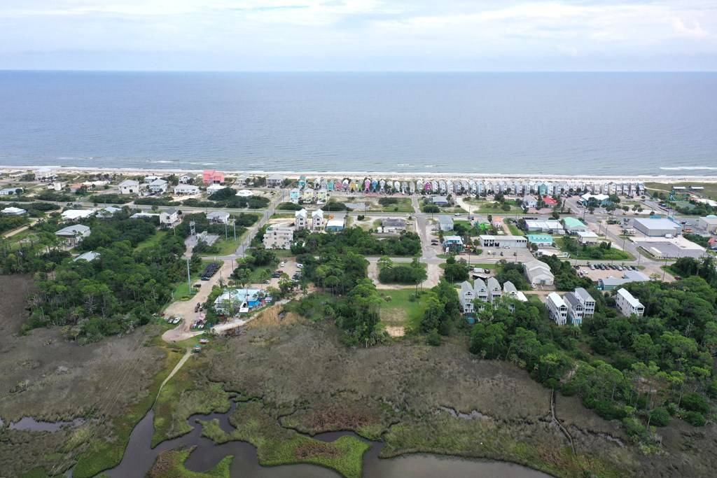 St. George Island, FL 32328,216+ Bay Shore Dr