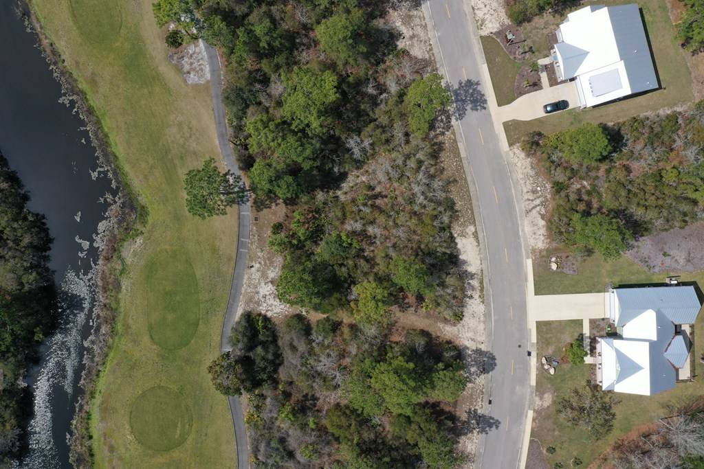 Carrabelle, FL 32322,395 Royal Tern Way