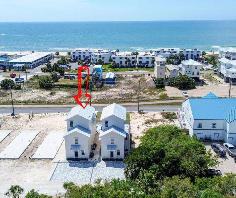 St. George Island, FL 32328,215 W Gulf Beach Dr