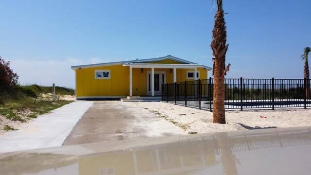 St. George Island, FL 32328,1032 E Gorrie Dr