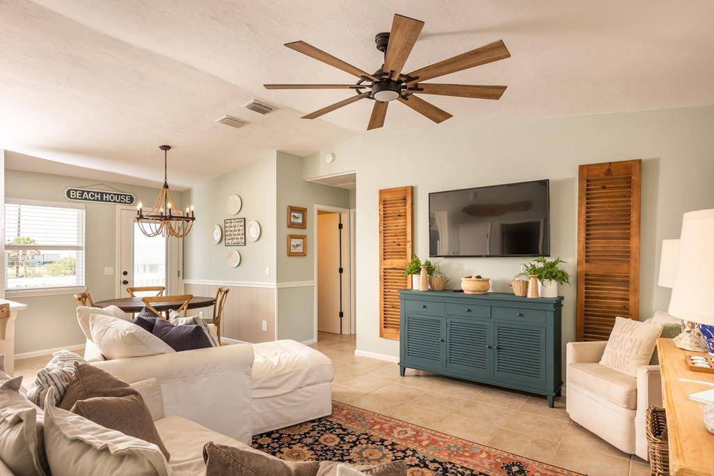 St. George Island, FL 32328,724 E Pine Ave