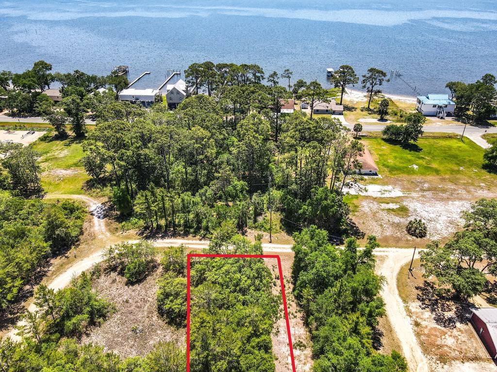 Lanark Village, FL 32323,119 Iowa St