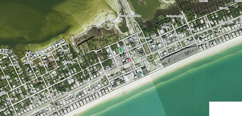 St. George Island, FL 32328,123 W Pine Ave