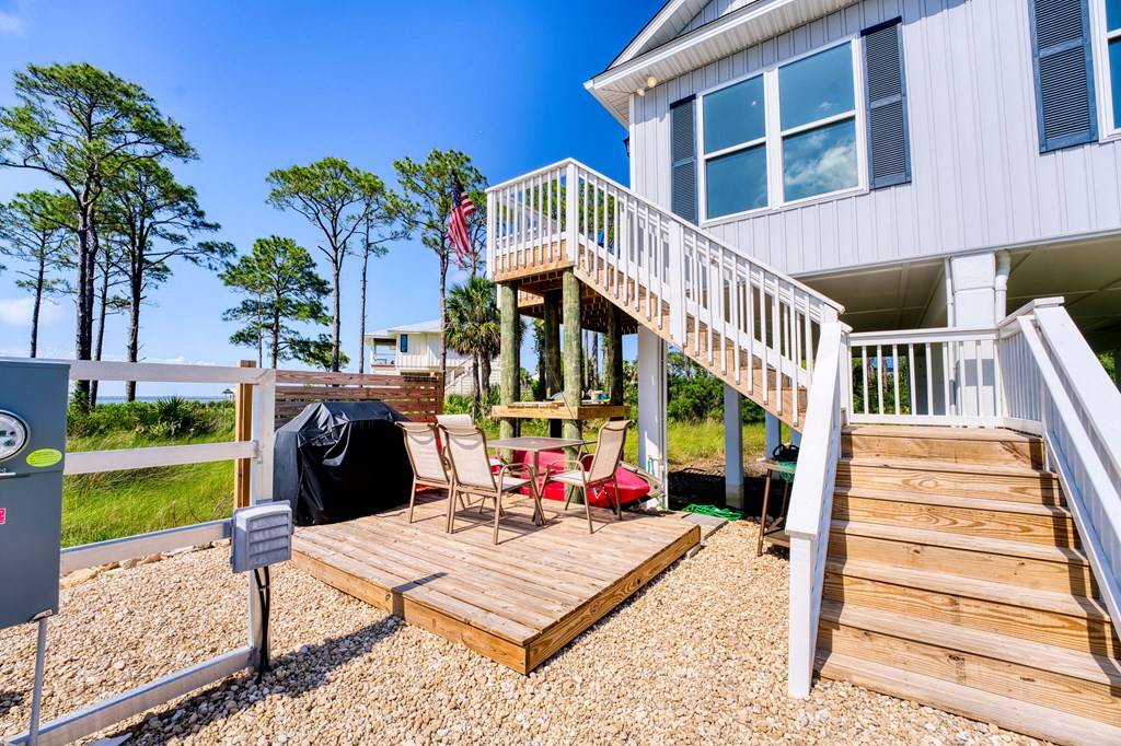 St. George Island, FL 32328,343 Nedley St
