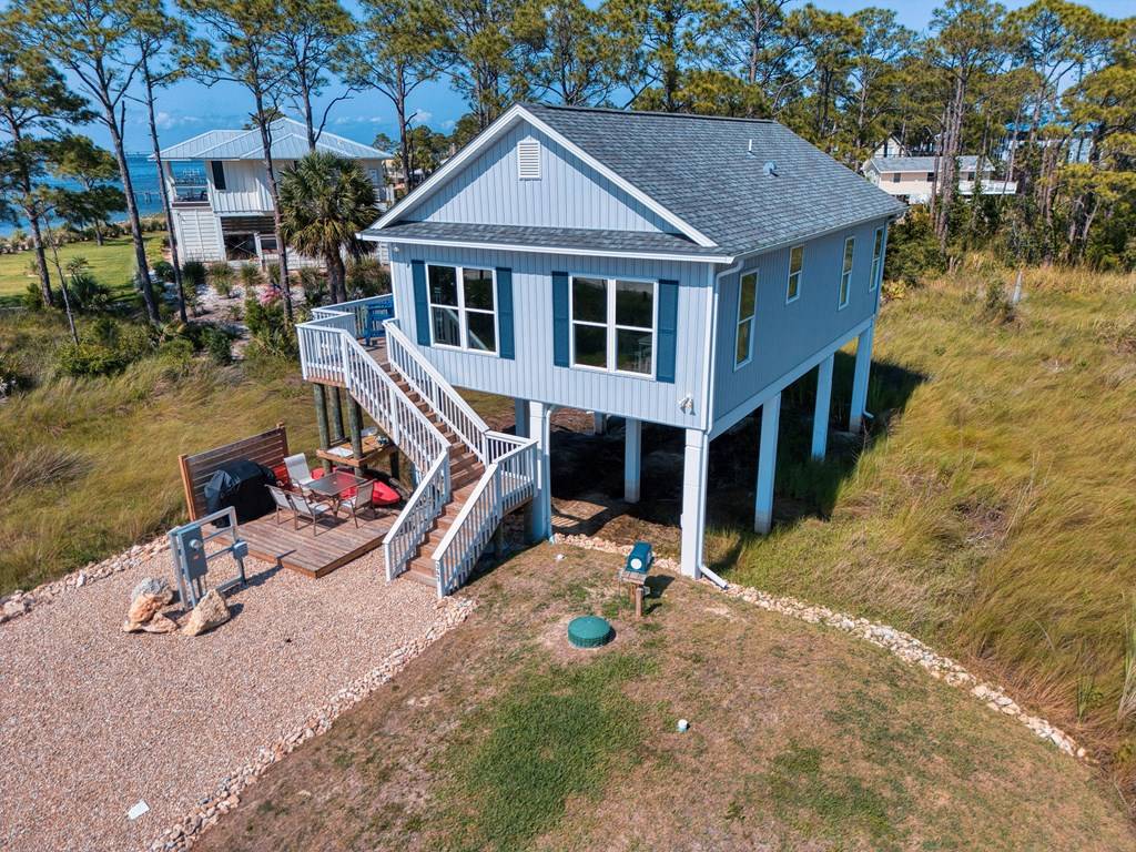 St. George Island, FL 32328,343 Nedley St