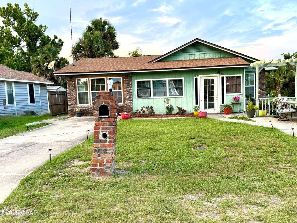 Port St. Joe, FL 32456,221 Ave E