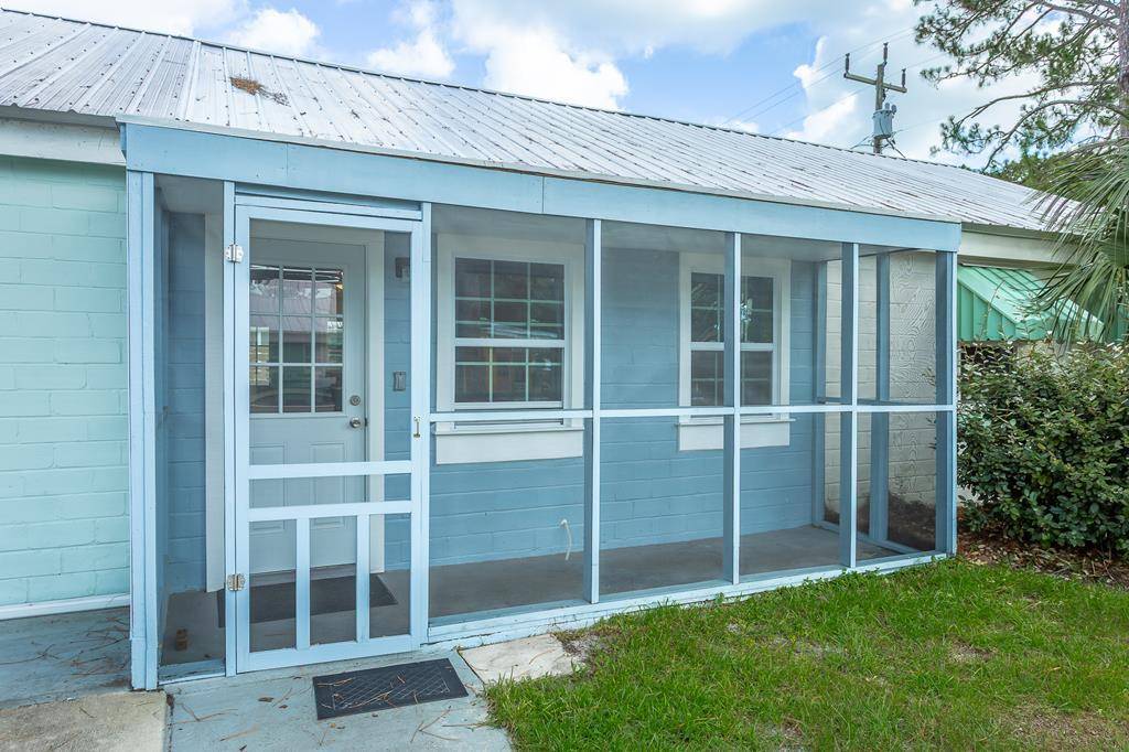 Lanark Village, FL 32323,11-2 W Pine St