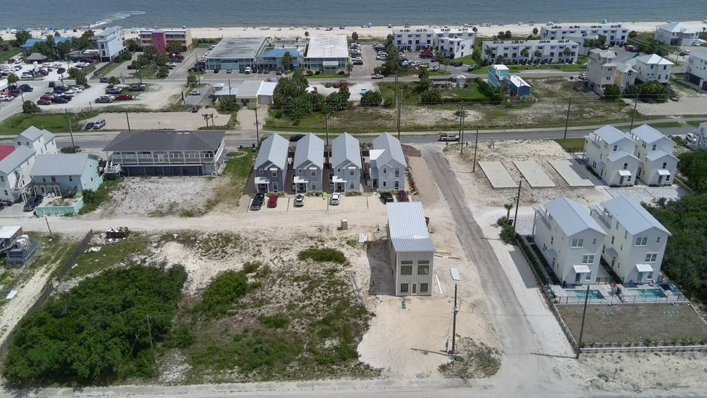 St. George Island, FL 32328,144 W Pine Ave