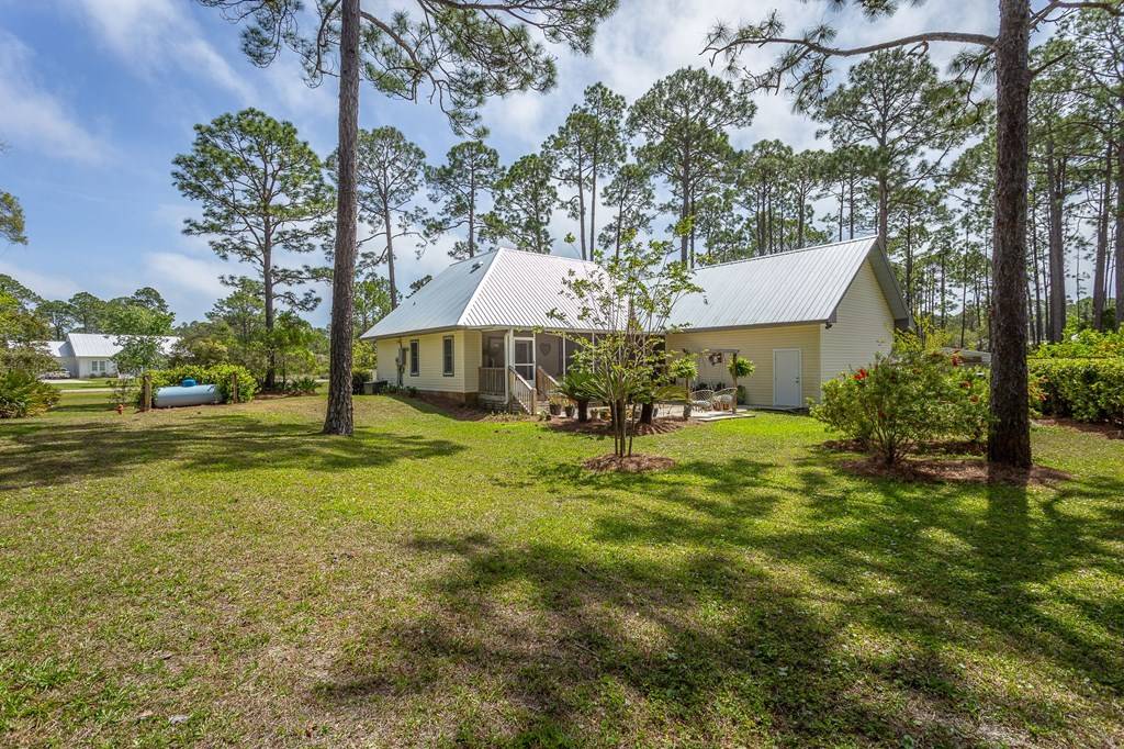 Eastpoint, FL 32328,301 Sweet Bay Cir