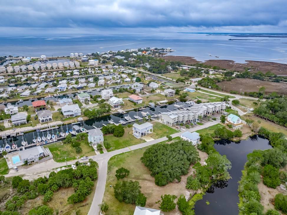 Crawfordville, FL 32327,49 Harbour Point Dr