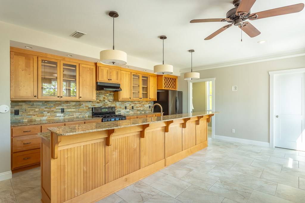 St. George Island, FL 32328,601 W Pine Ave