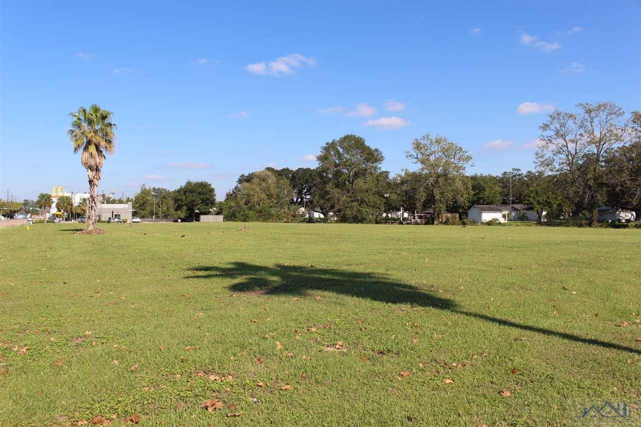 Houma, LA 70360,3019 Barrow St