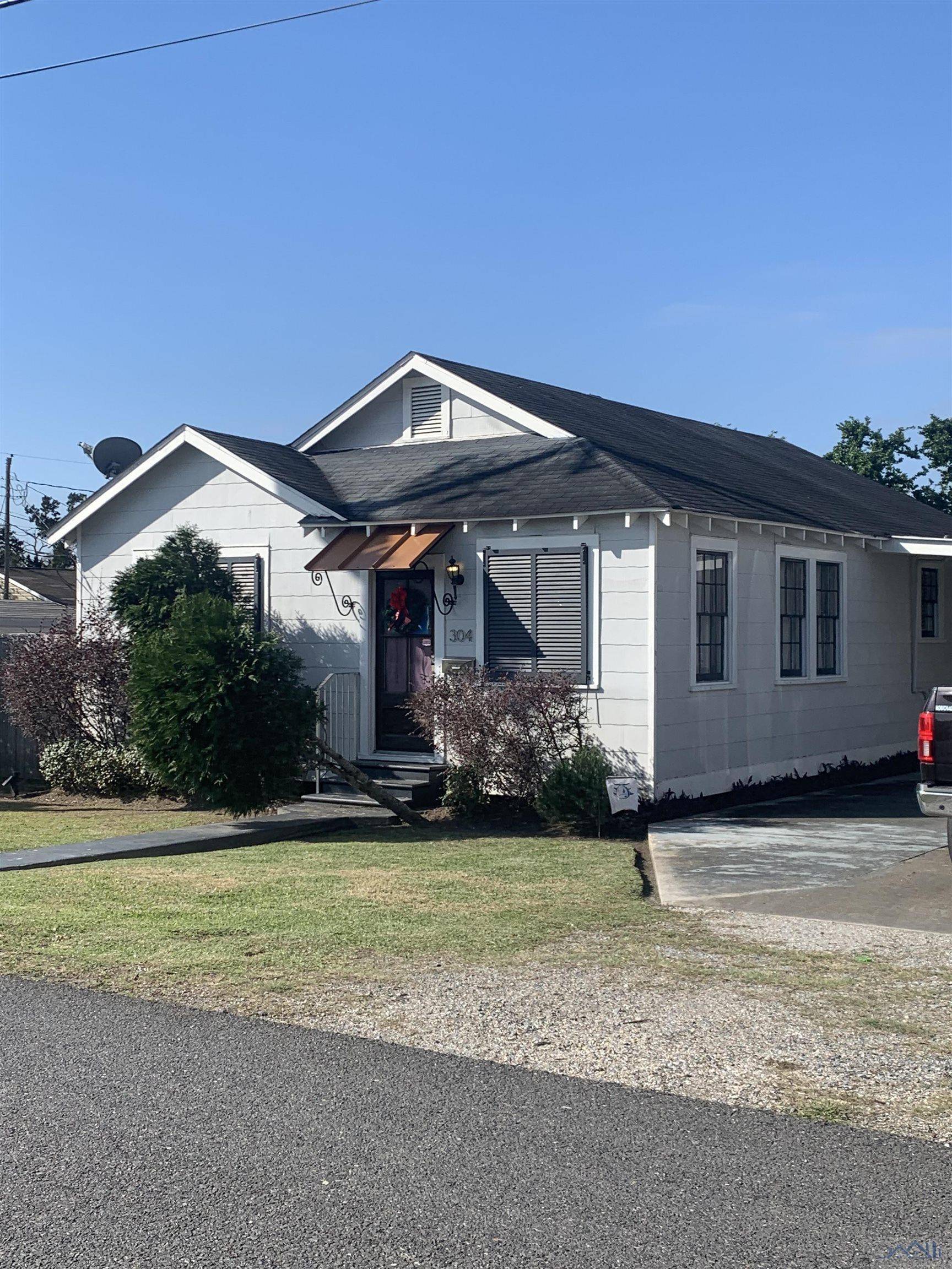 Thibodaux, LA 70301,304 Arms Street