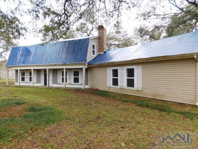 Thibodaux, LA 70301,515 Thoroughbred Park Dr