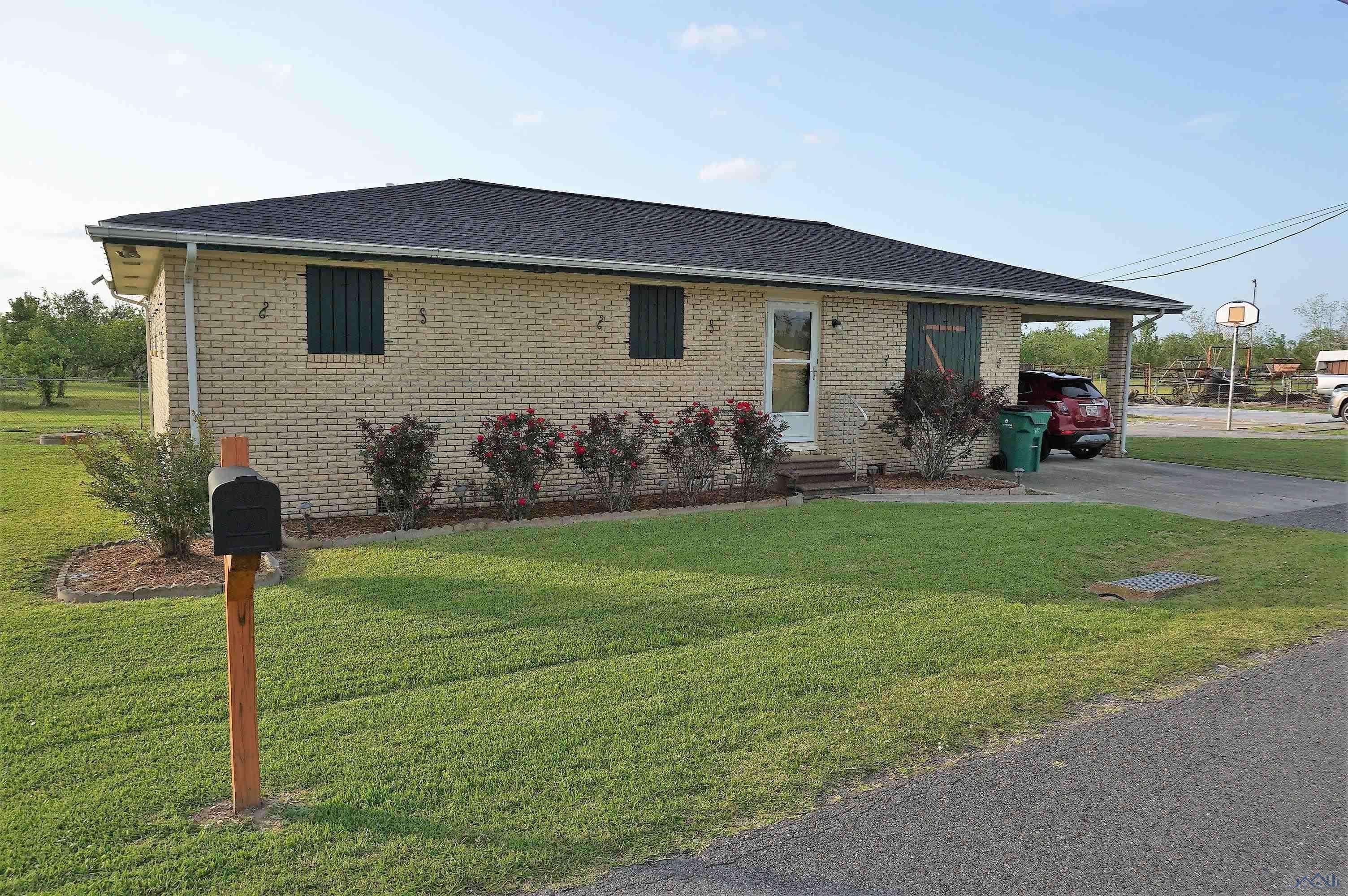 Raceland, LA 70394,338 St Joseph St