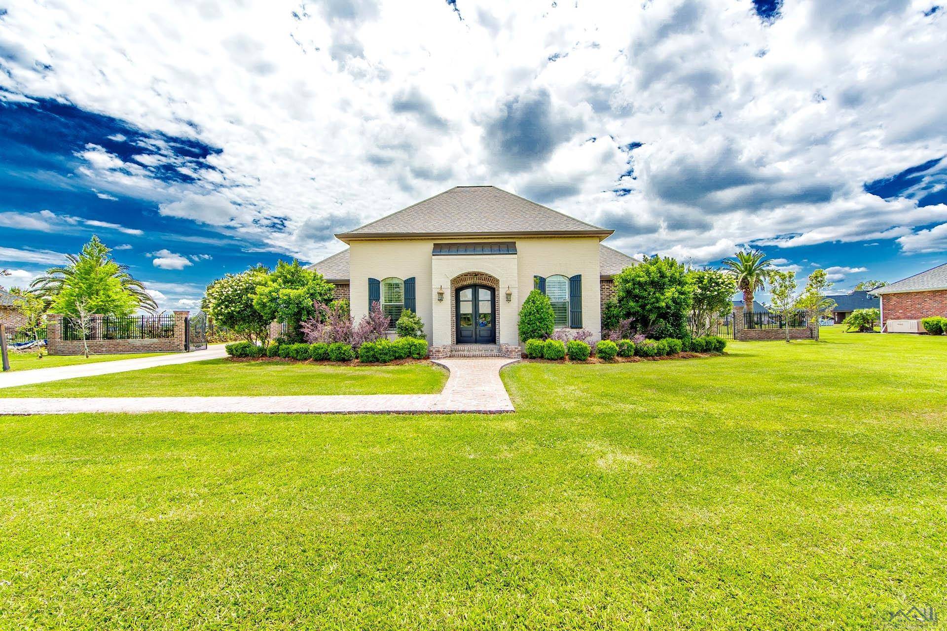 Houma, LA 70360,4312 Hwy 311