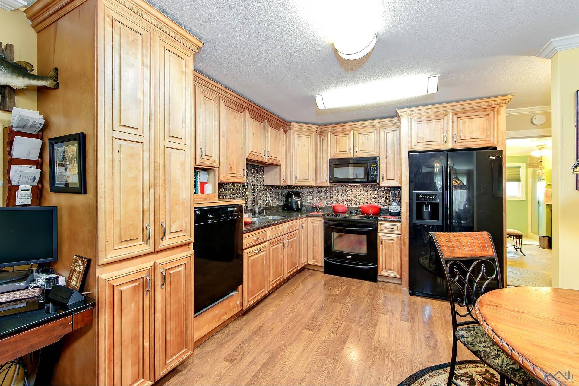 Pierre Part, LA 70339,1983 Levee Rd