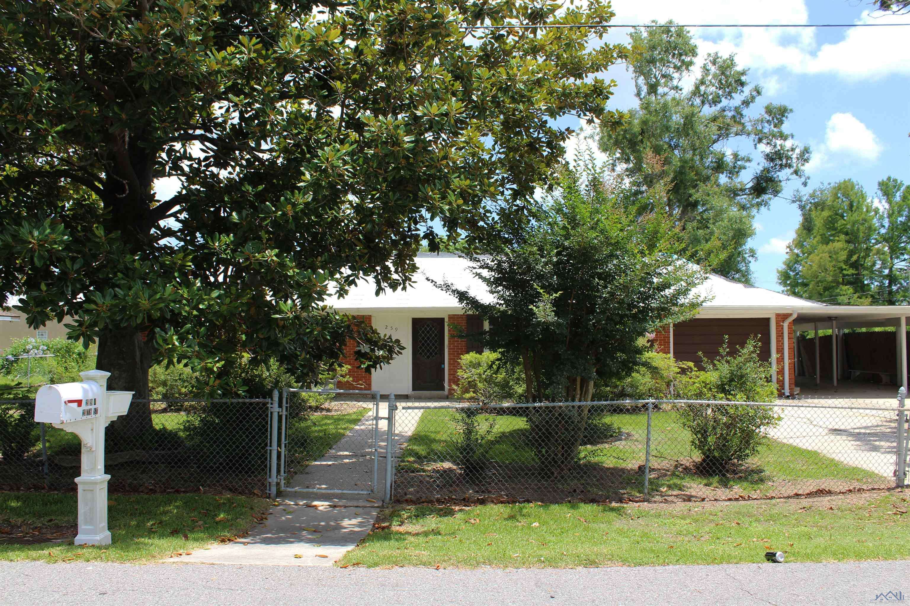 Larose, LA 70373,259 West 25th Street