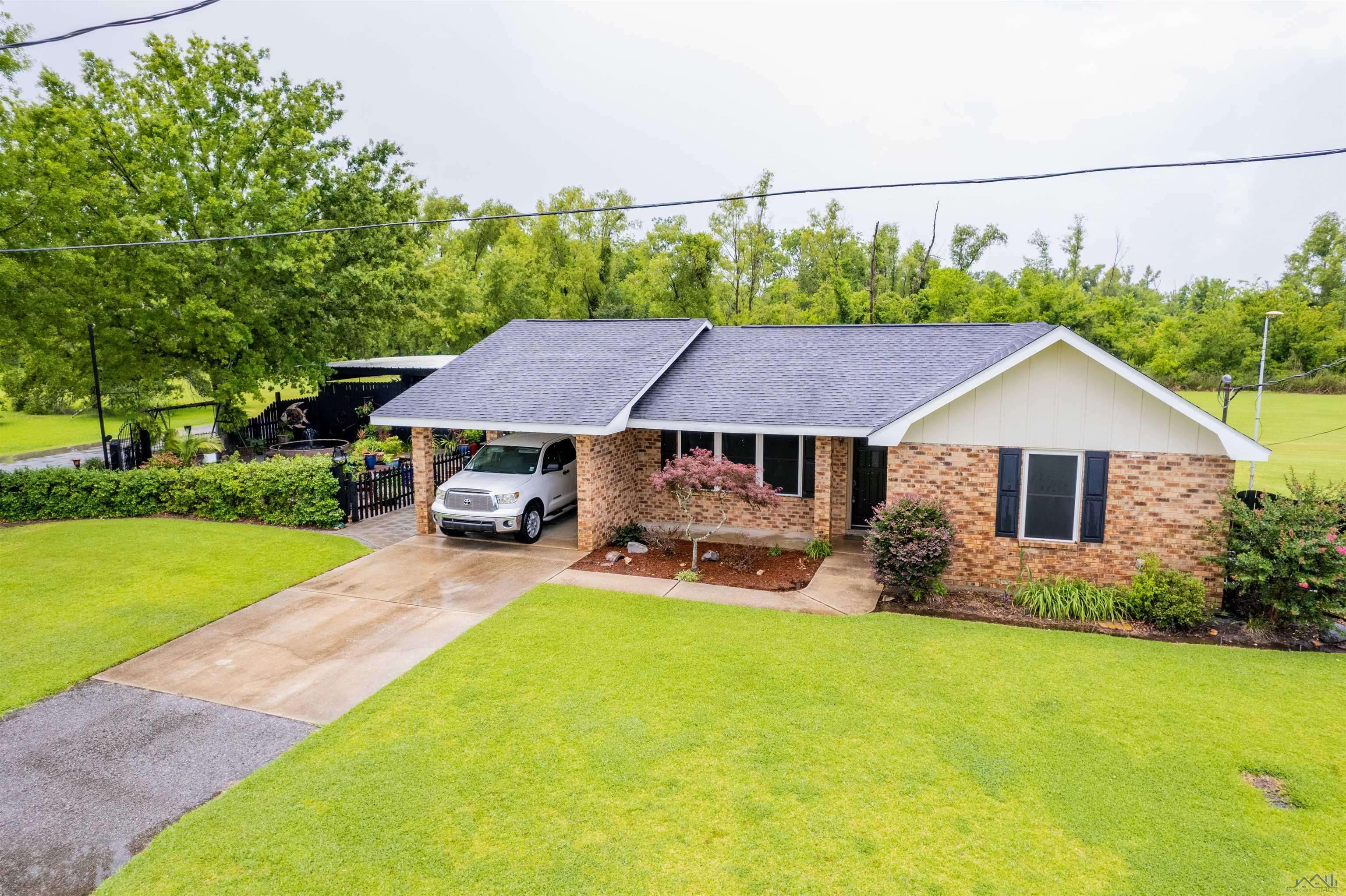 Raceland, LA 70394,418 St Anthony Street