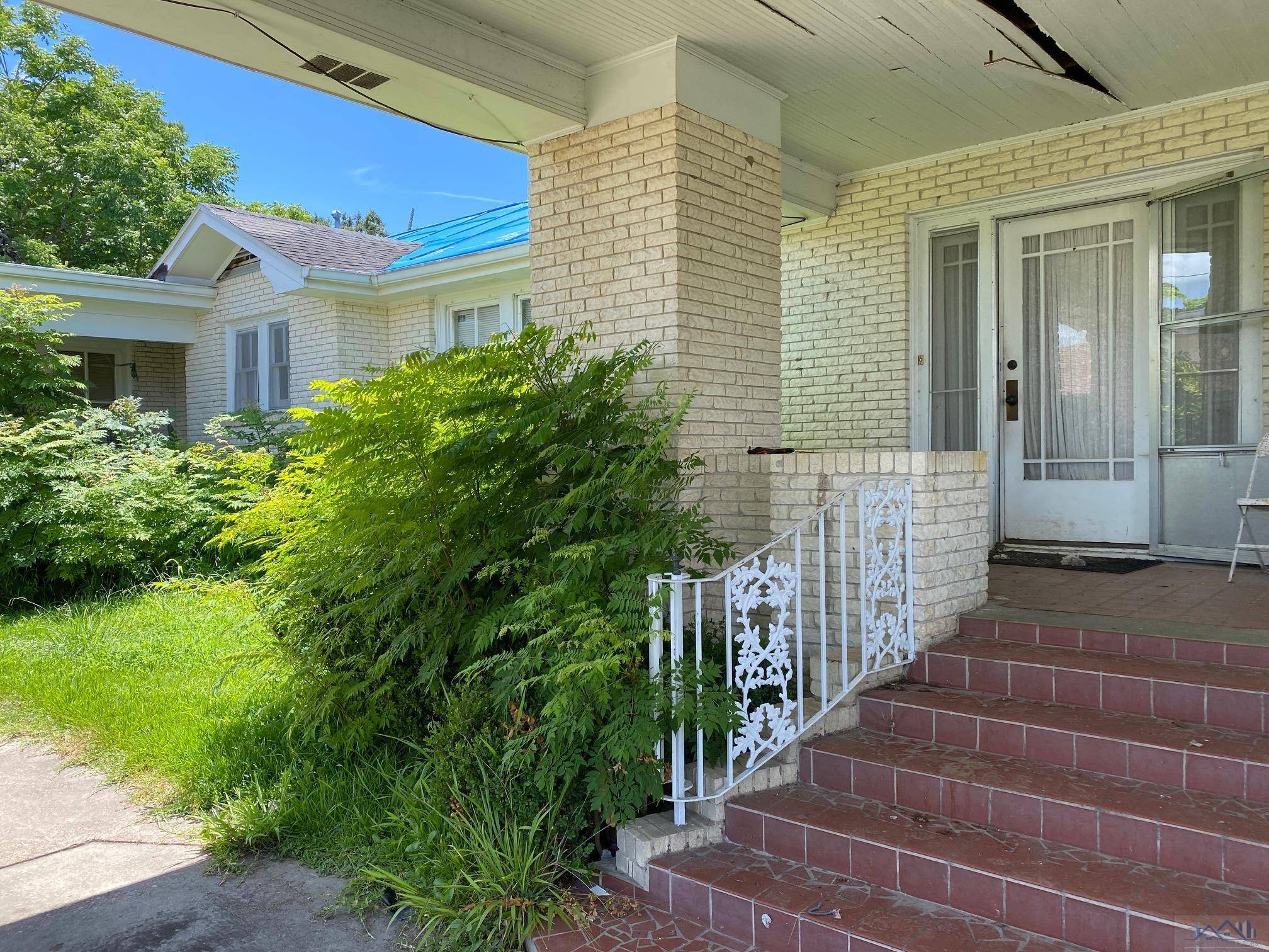 Raceland, LA 70394,2041 Hwy 182